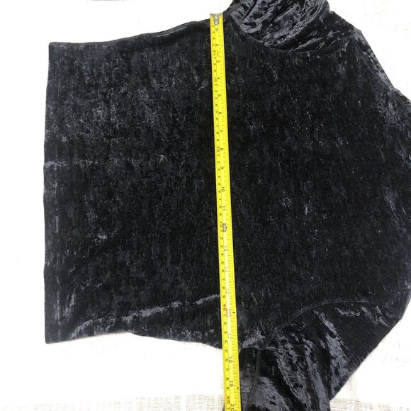 Lululemon All Aligned Mock Neck Top 10 Black Crushed Velvet Velour Crop Shirt - Picture 9 of 11